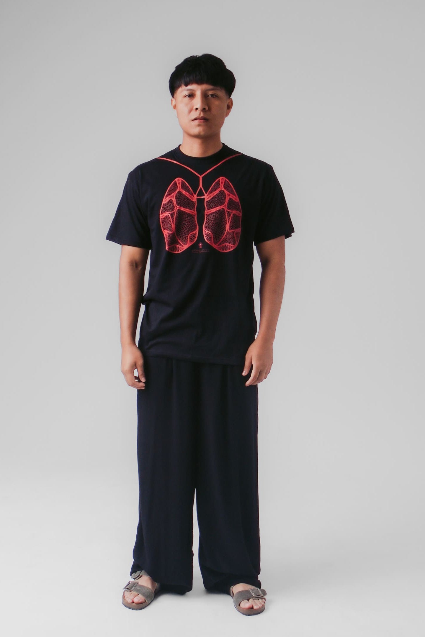 CAMISETA PULMÃO DO UNIVERSO - PRETO