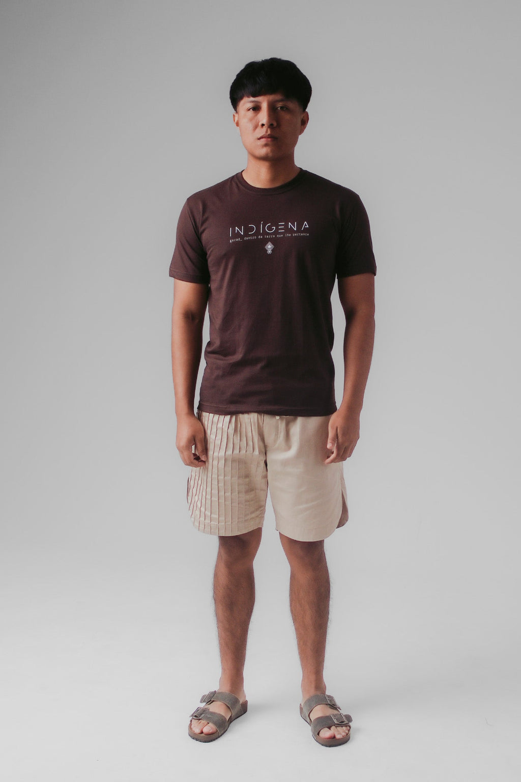 CAMISETA INDÍGENA - MARROM