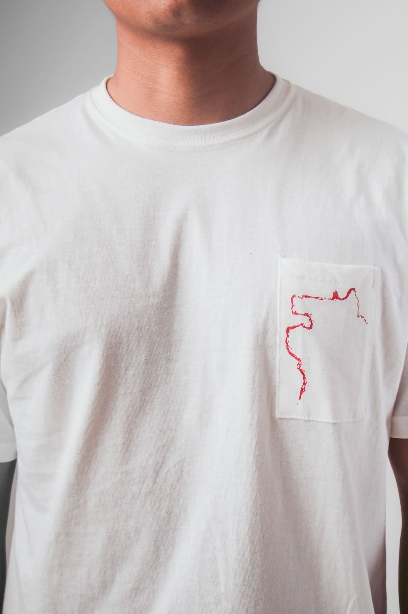 CAMISETA 24 POVOS - OFF WHITE